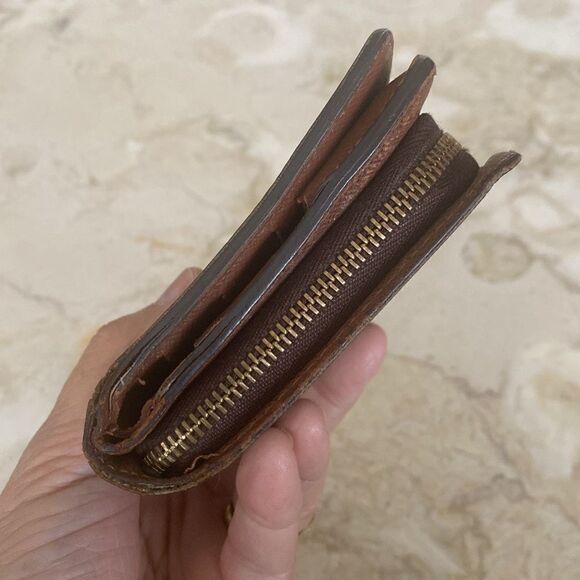 Louis Vuitton Monogram Compact Zip Bifold Wallet Authentic - Picture 9 of 17
